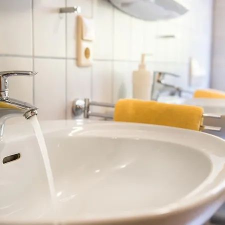 Haus Am Sonnenhuegel 公寓 *